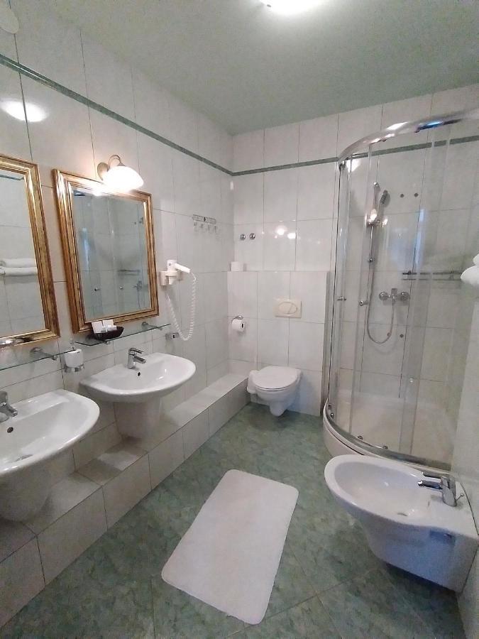 Hotel Livadic Samobor Eksteriør billede