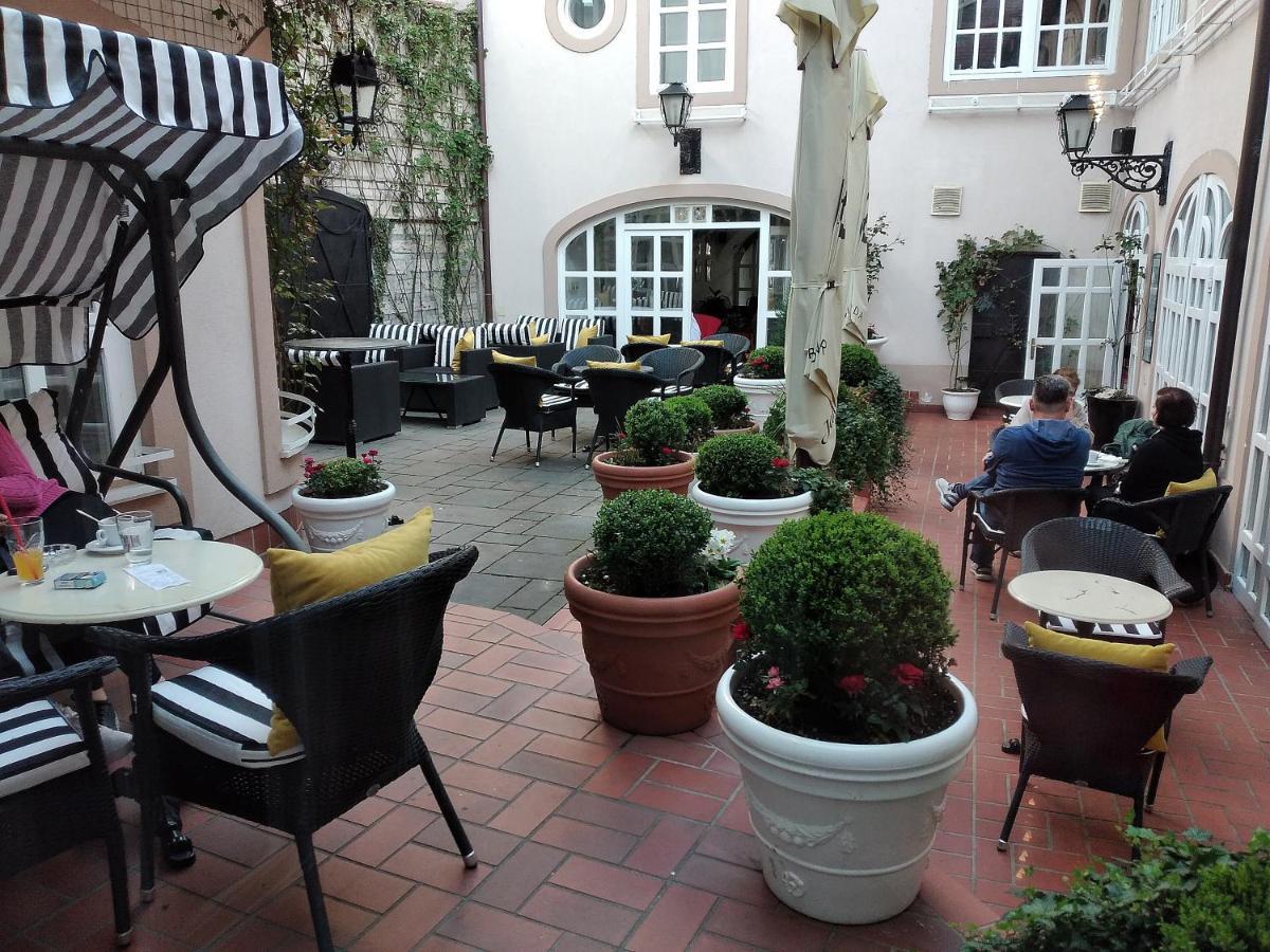 Hotel Livadic Samobor Eksteriør billede