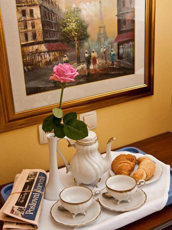 Hotel Livadic Samobor Eksteriør billede