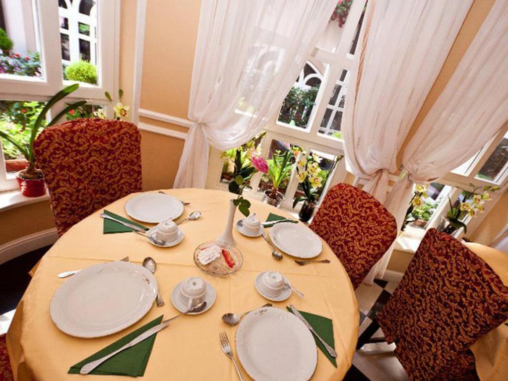 Hotel Livadic Samobor Eksteriør billede